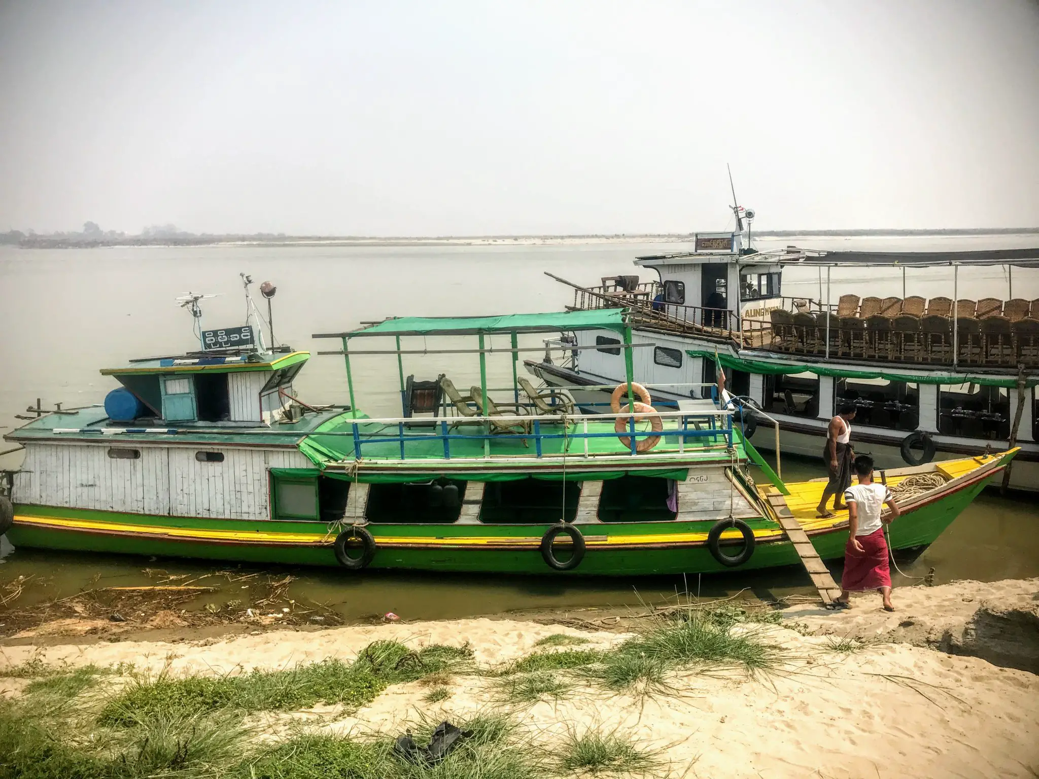 Boats that go from Mandalay to Mingun, Myanmar