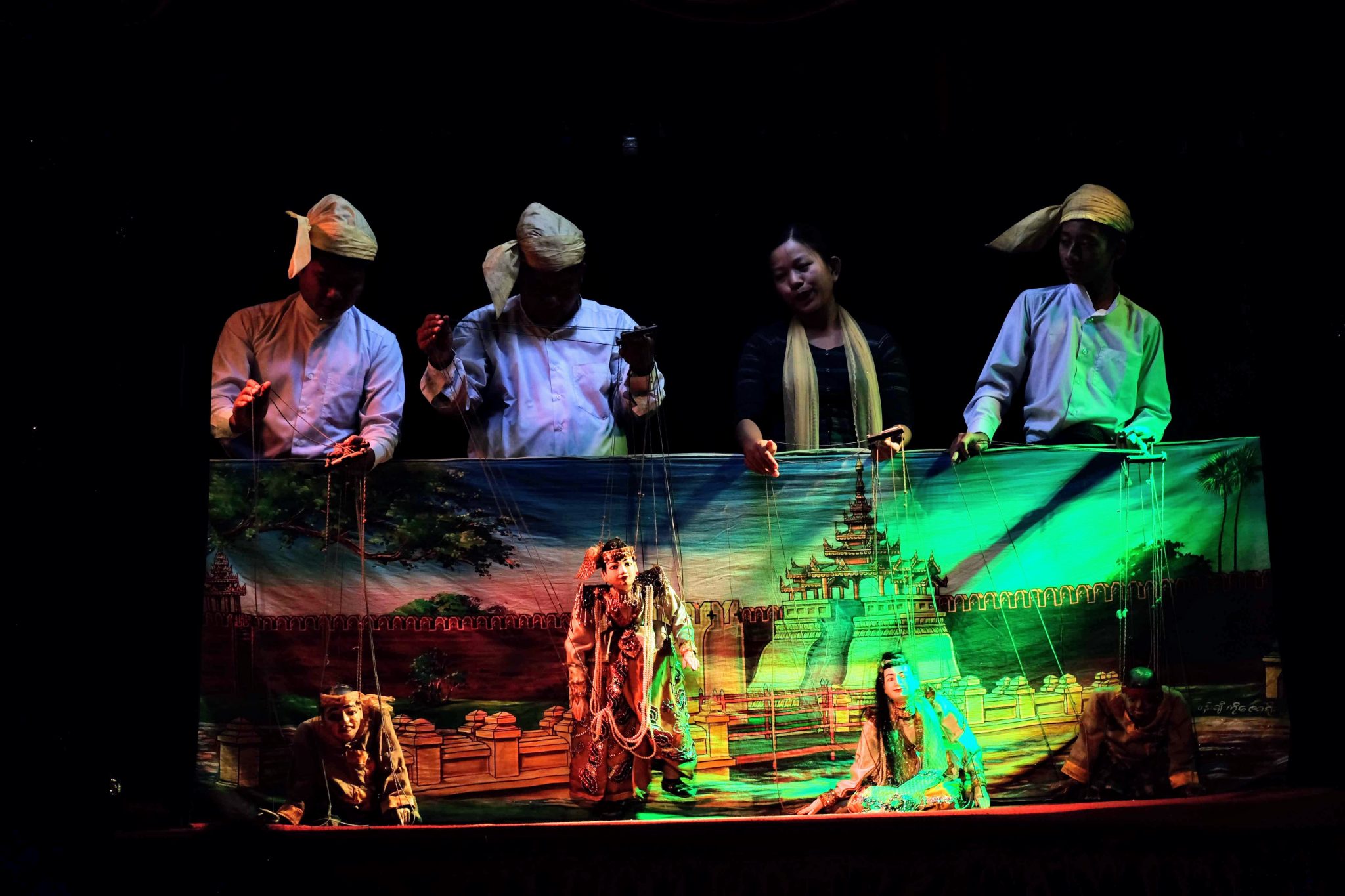 Traditional Puppet Show - Myanmar by Jlr