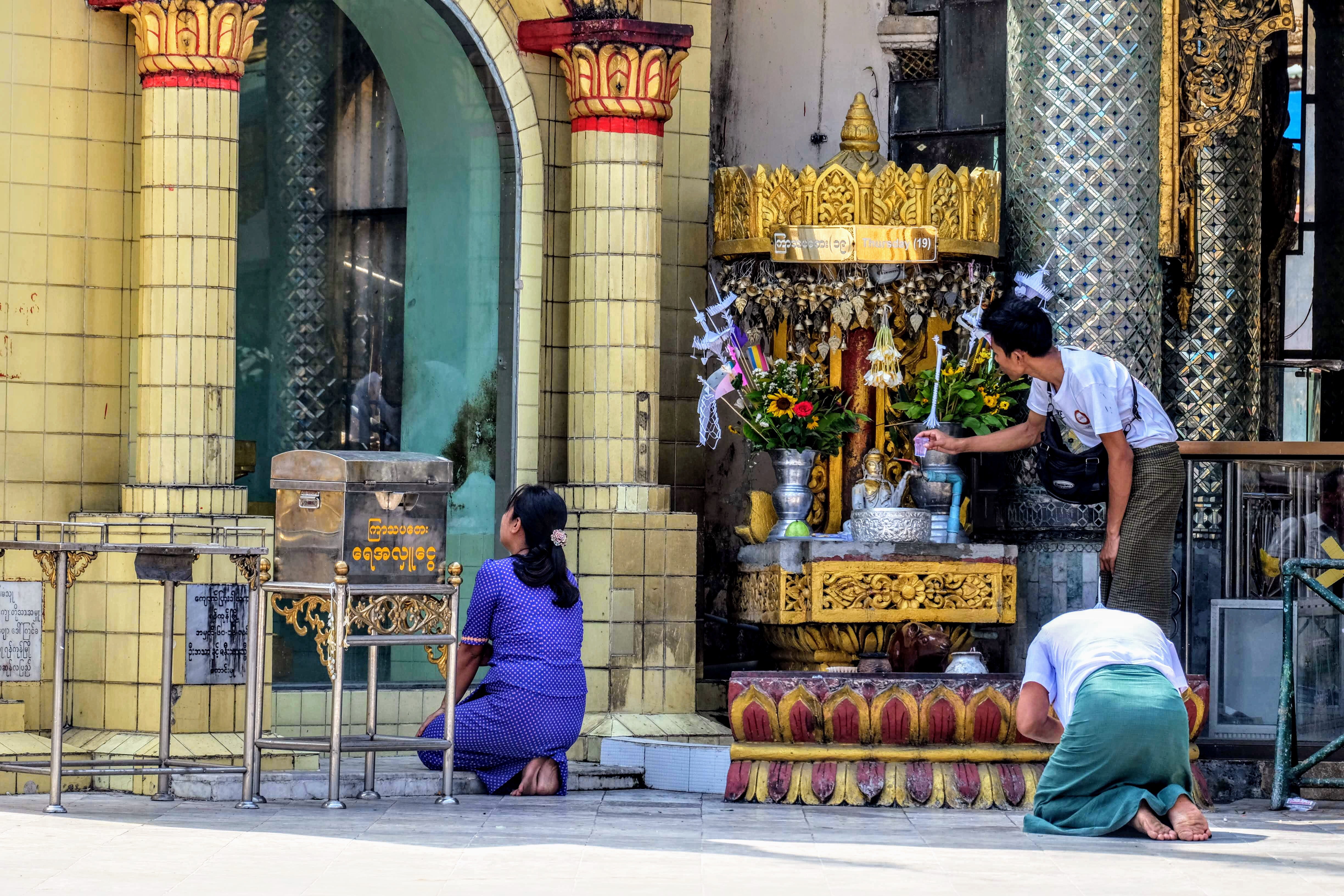 Sule Pagoda, Yangon, Myanmar 