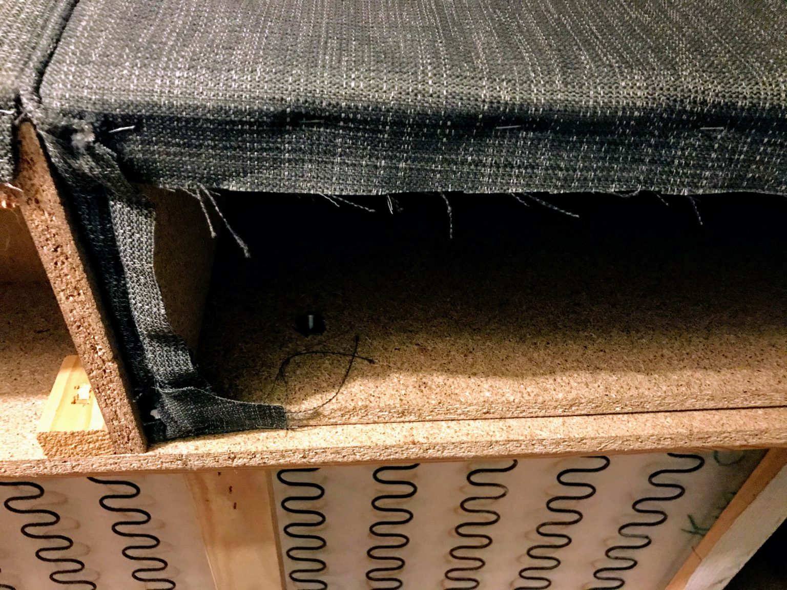 The easiest guide to reupholstering a sofa for beginners Land of Size