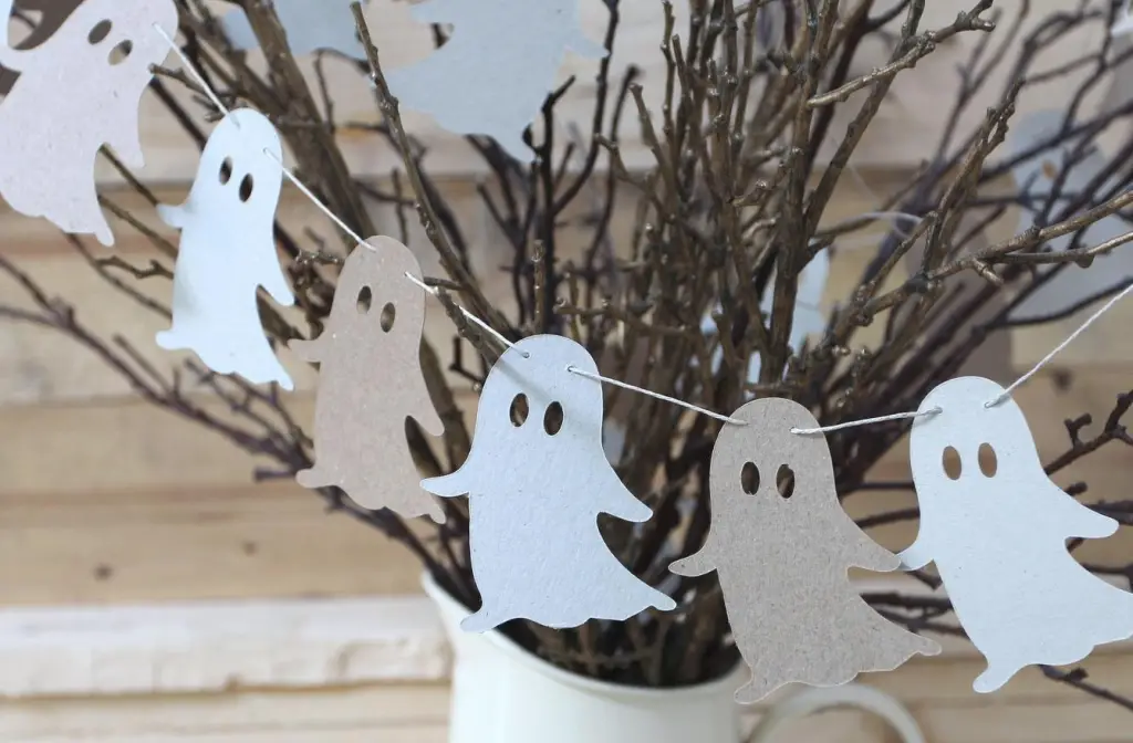 Sustainable Halloween Decor: Easy DIY Compostable Twig Garland