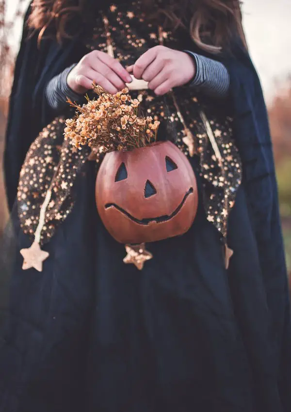 9 budget-friendly handmade Halloween gifts under £5